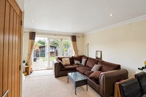 Living Room- click for photo gallery